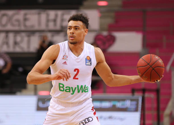 表现依然无 表现依然无