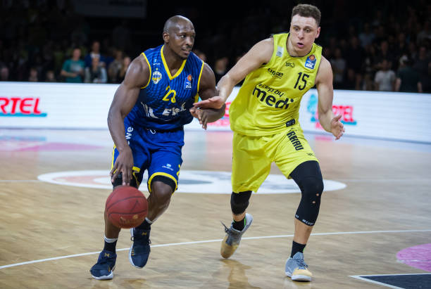 他不仅能在 他不仅能在