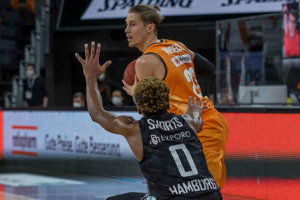 足球领域无 足球领域无